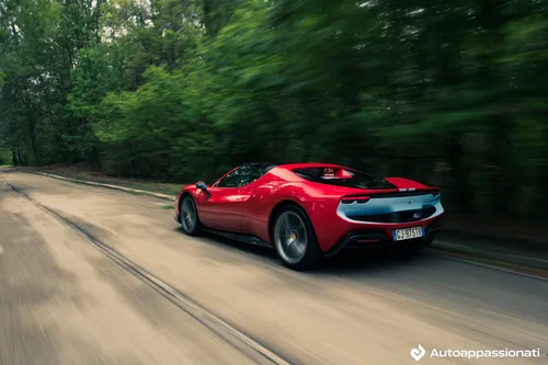 dinamica posteriore ferrari 296 gts assetto fiorano