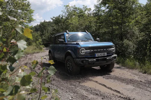 Ford Bronco frontale hero