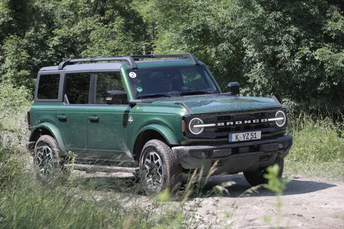 Ford Bronco Outer Banks frontale