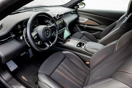 maserati granturismo folgore blu nobile 36