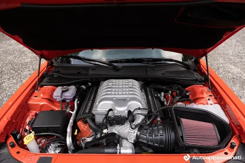 dodge challenger srt hellcat 10