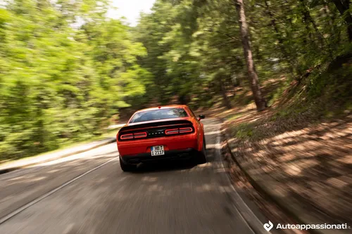 dodge challenger srt hellcat 15