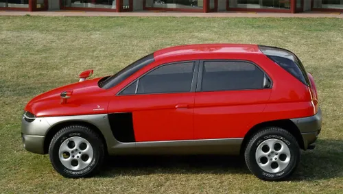 alfa romeo 145 sportut bertone laterale