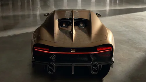 bugatti chiron super sport golden era car 2