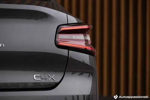 fari posteriori c4 x