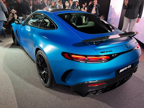 mercedes amg gt 2024 posteriore