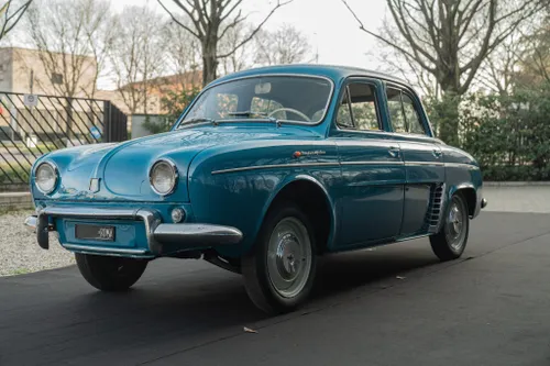 alfa romeo dauphine 1