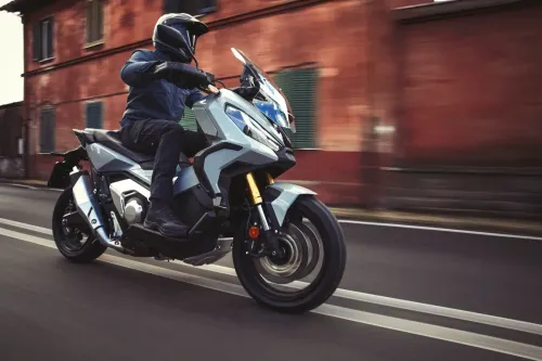 327355 21ym honda x adv