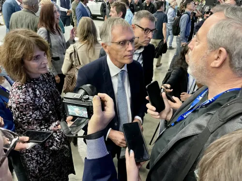 carlos tavares stellantis scaled