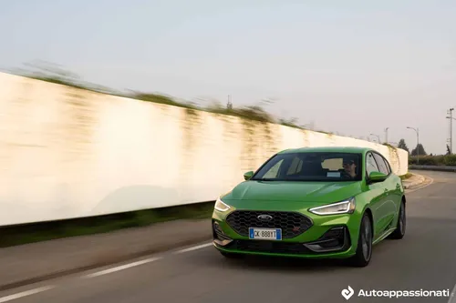 ford focus st 2023 03