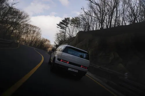 hyundai santa fe 1123 02 wid 1024