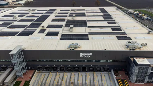 nuovo centro distribuzione europeo renault