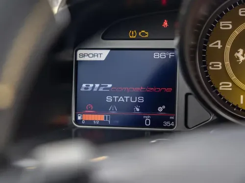 pochi km asta ferrari