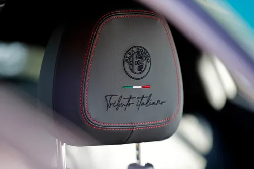 alfa romeo tributo italiano