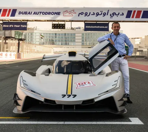 777 hypercar con levy