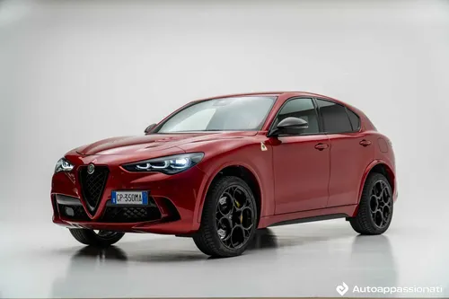alfa romeo stelvio quadrifoglio 2024 28