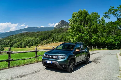 dacia duster 2024 journey