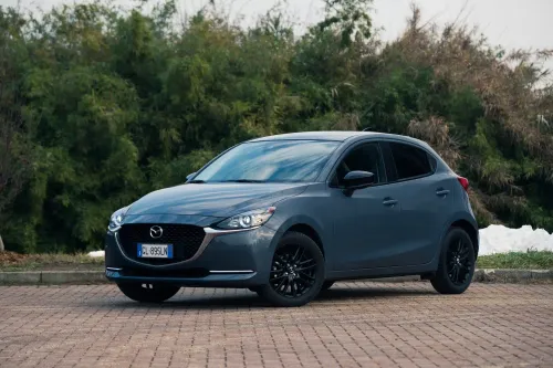 mazda 2 m hybrid 2024