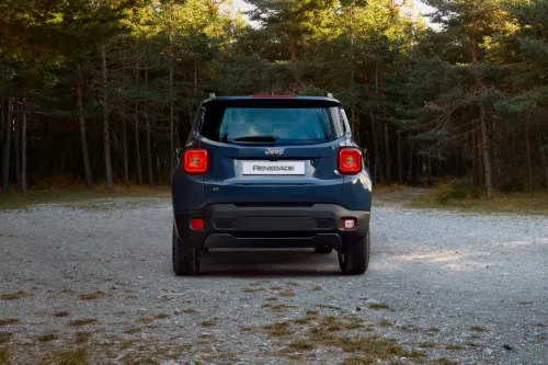 Jeep renegade posteriore ibrida elettrica