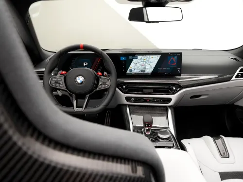 interni bmw m4 2024