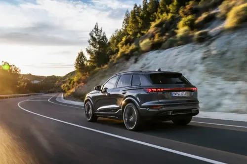 audi q6 e tron 8