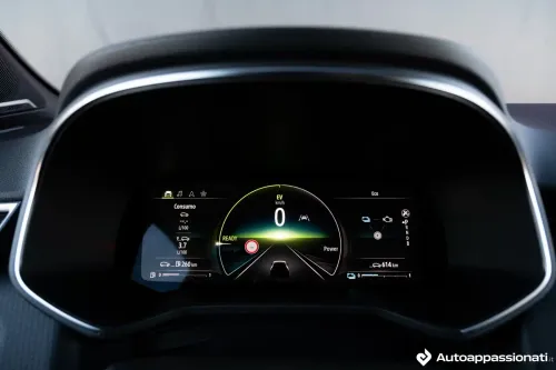 mitsubishi colt hybrid 2024 6