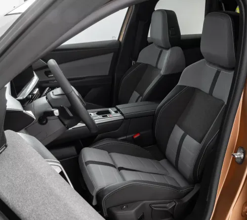 opel grandland 2024 sedili