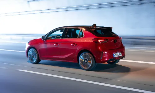 Opel Corsa Hybrid prova