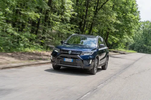 suzuki vitara 2024 dinamica anteriore