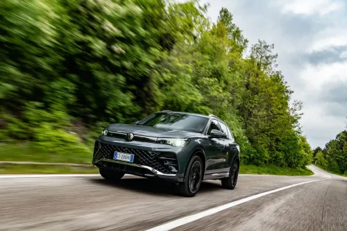 volkswagen tiguan 2024 dinamiche 1