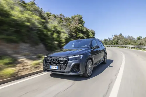 audi q7 2024 guida dinamica