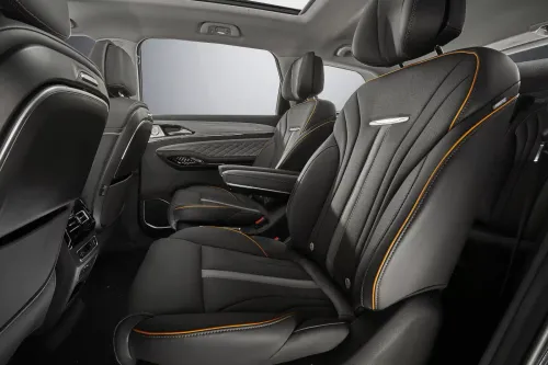 Poltrone posteriori forthing u-tour