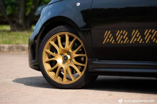 abarth 695 75 anniversario 05