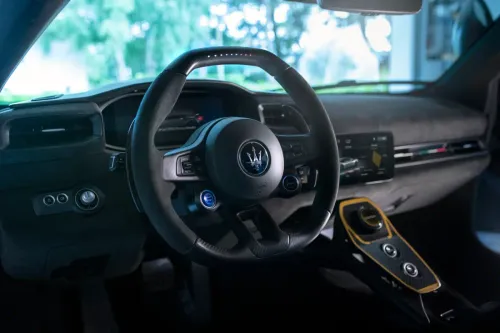 interni maserati gt2 stradale