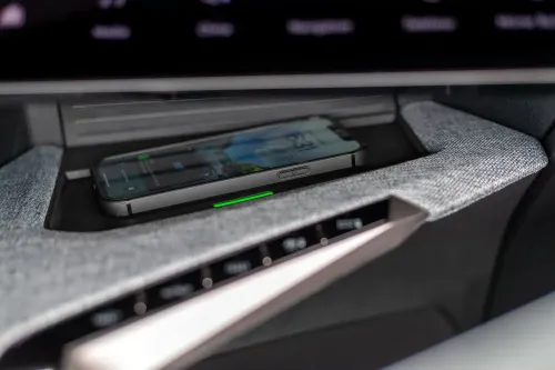 piastra wireless peugeot 3008 hybrid