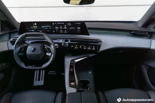 interni peugeot 3008 infotainment comfort