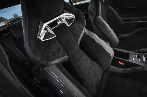 abarth 600e sedili sabelt