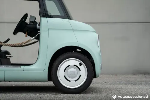 FIAT Topolino Dolcevita cerchi ruote aperta