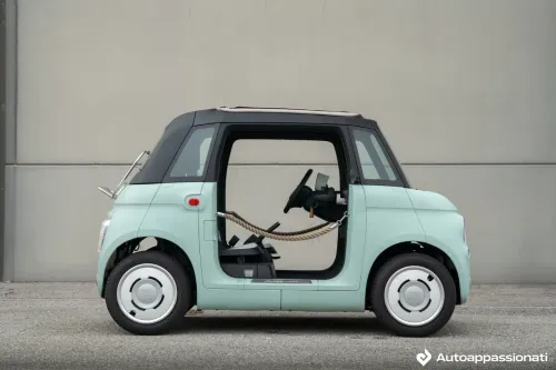 Dolcevita laterale portiere cerchi cordine corde aperta