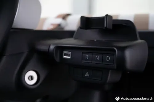 FIAT Topolino caricabatterie USB marce porta cellulare smartphone cambio 