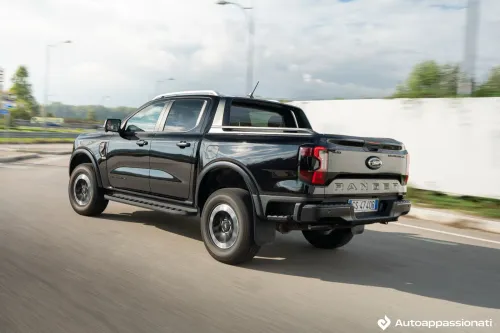 ford ranger wildtrack x 22