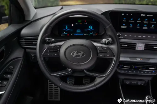 hyundai bayon 2024 10