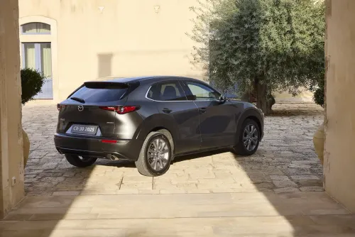 mazda cx 30 2025 posteriore