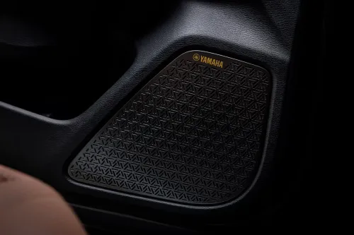 new outlander phev 024l