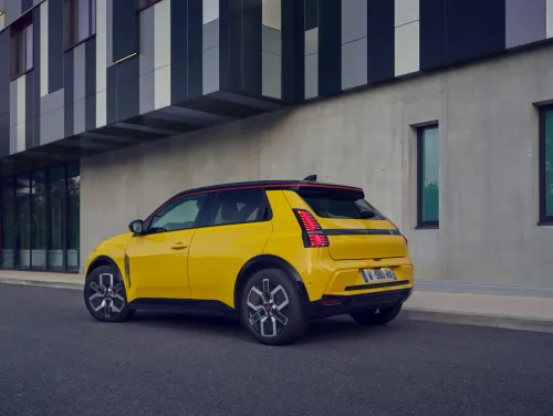 Renault 5 E-Tech electric 