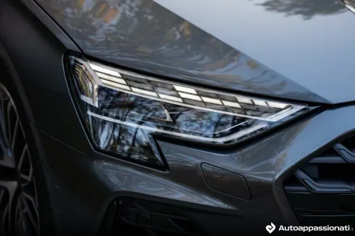 firma luminosa audi s3