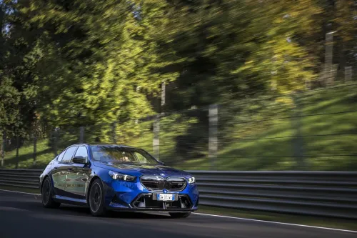 bmw m5 2025 hero