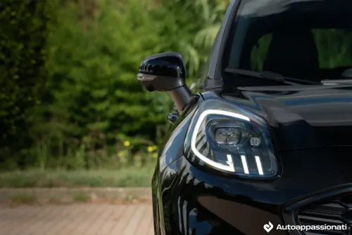 faro anteriore ford puma 2024