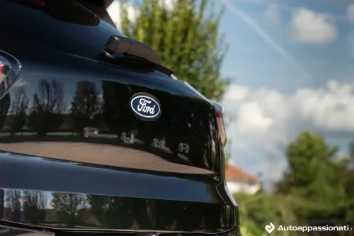 ford puma dettaglio logo