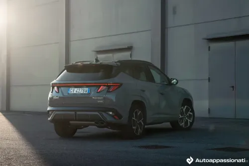 hyundai tucson 2024 posteriore